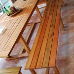 Mesa con Bancos sin Respaldo