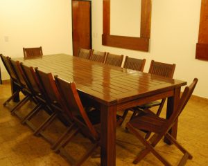 Muebles de madera para quinchos