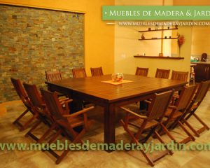 Mesa Cuadrada de Jardin para Doce Personas