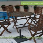 Mesa Octogonal Plegable de Madera