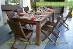Mesas y Sillas de Madera