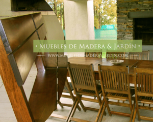 Decorar con Sillas o Bancos de Madera